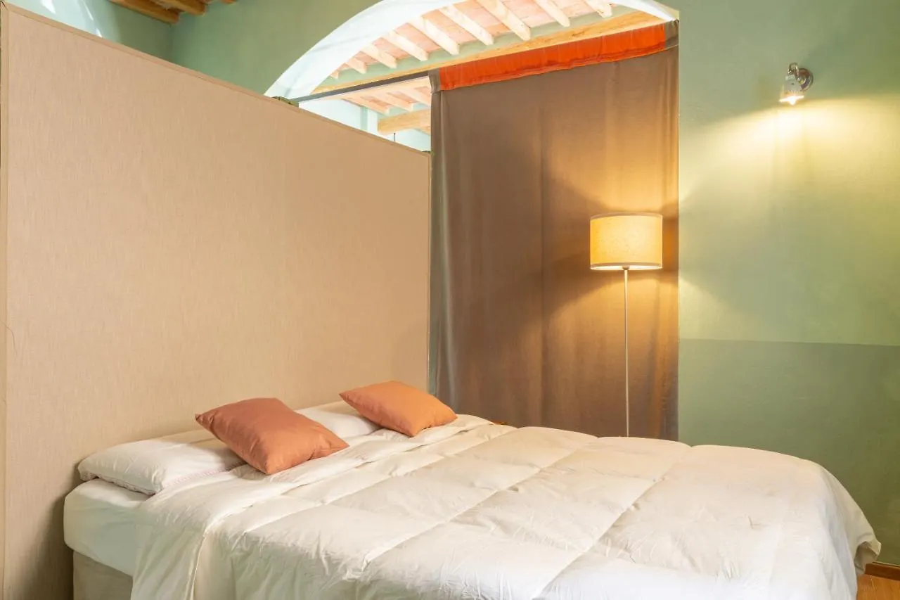 Apartment Aromatic Green House Lucca