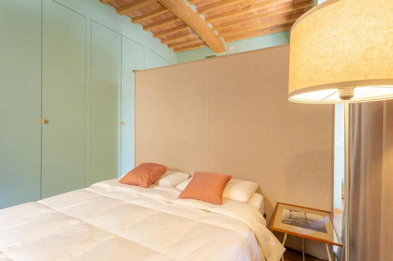 Apartment Aromatic Green House Lucca
