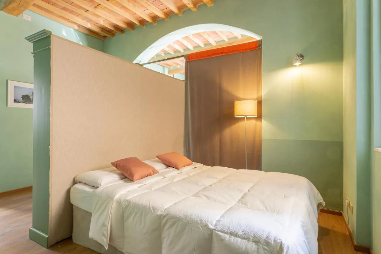 Aromatic Green House Lucca